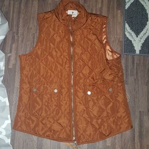 Cognac puffer vest